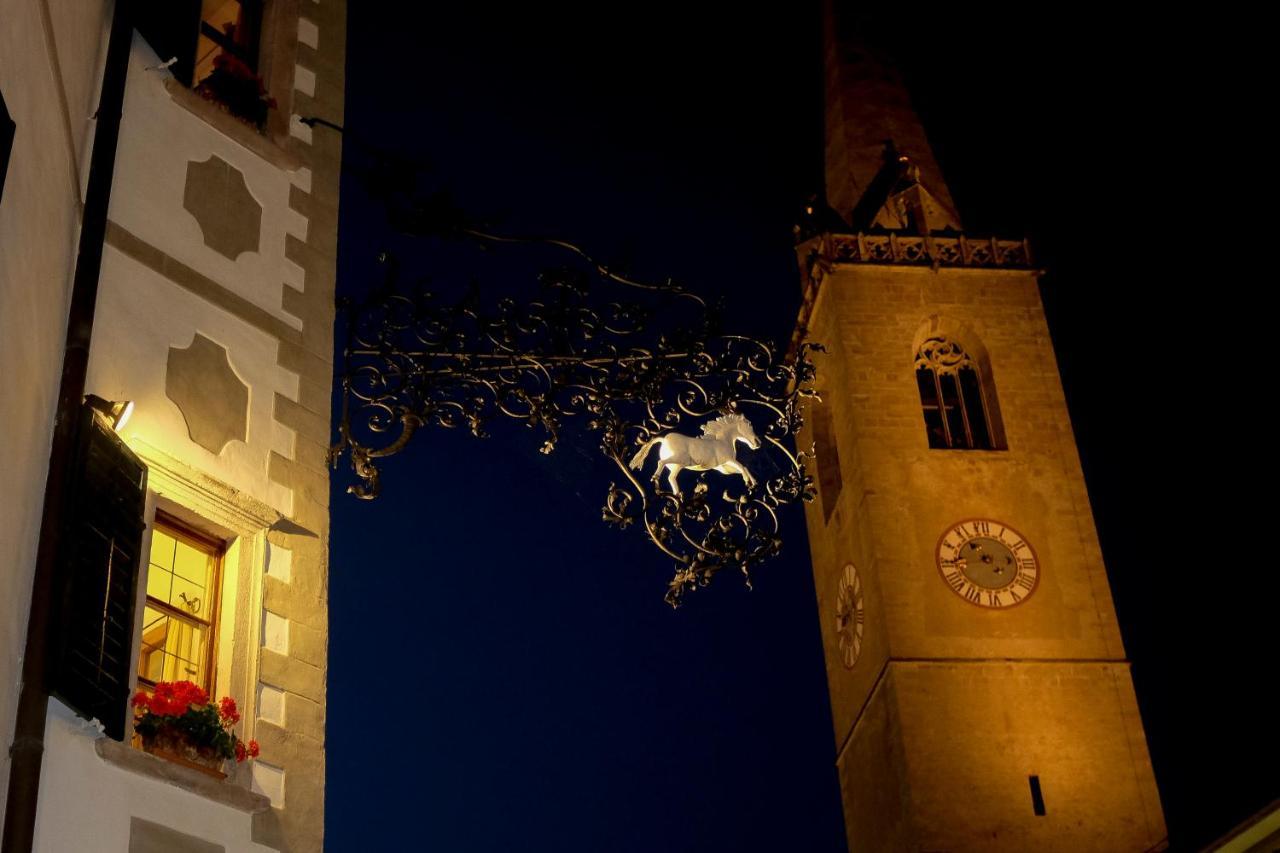 Weisses Roessl Caldaro Exterior foto